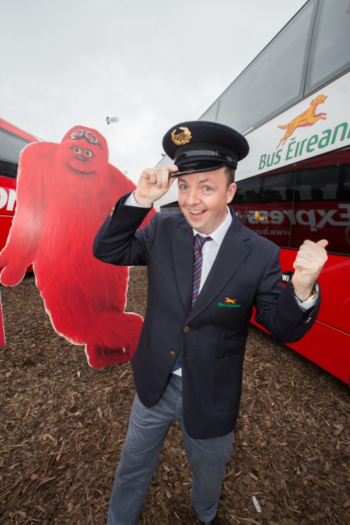 Oliver Callan at the Bus Éireann Stand at Ploughing Championships 2016