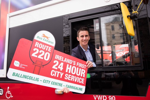 Rob Heffernan launches Bus Éireanns 24 hour Route 220 service